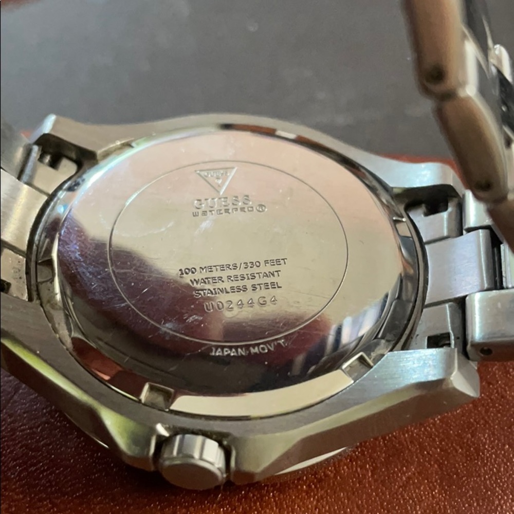 Guess Watch - Picture 7 of 12